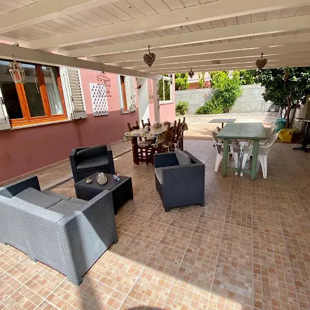 Tigrillo לינה וארוחת בוקר 3*