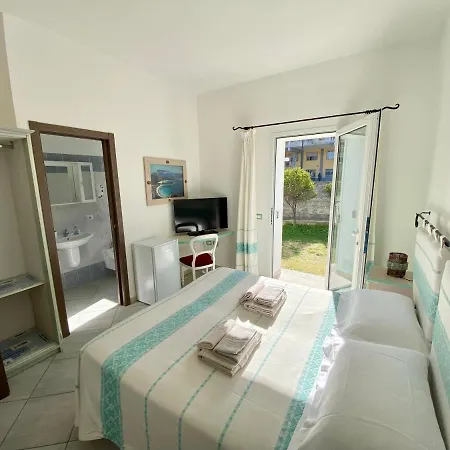 Tigrillo לינה וארוחת בוקר