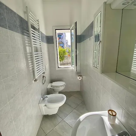 Oda ve Kahvaltı Tigrillo