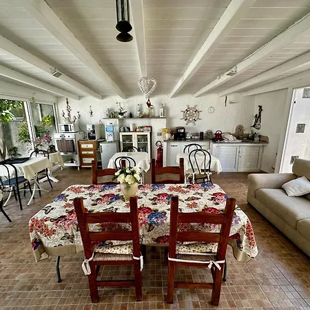 Bed and breakfast Tigrillo 3*